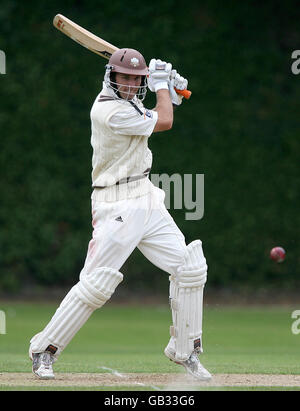 Cricket - Surrey 2nd XI / Kent 2nd XI - Guildford Cricket Club.Stewart Walters de Surrey en action contre Kent Banque D'Images