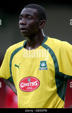 Football - amical - Swindon Town / Plymouth Argyle - terrain de comté. Yala Bolasie, Plymouth Argyle Banque D'Images