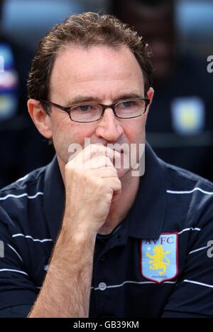 Football - Barclays Premier League - Aston Villa / Manchester City - Villa Park. Martin O'Neill, directeur d'Aston Villa Banque D'Images