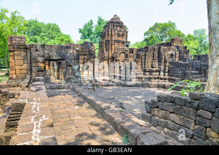 Prasat Mueang Sing Historical Park, reste les bâtiments de l'ancien temple de style Khmer culturel célèbre attraction à Sai Yok Di Banque D'Images