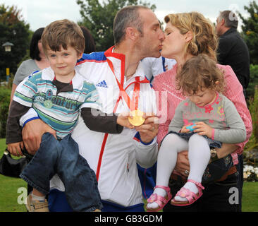 Athlétisme - Jeux olympiques d'accueil de l'équipe Go Famille et amis - Runneymeade Hotel and Spa Banque D'Images