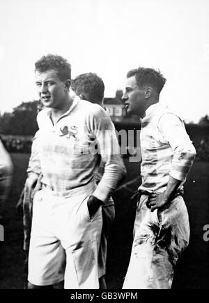 Rugby Union - Université de Cambridge / Harlequins. (G-D) Bill Tucker et E. Gibson, Cambridge University Banque D'Images