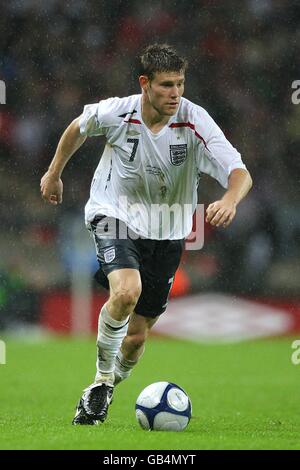 Football - UEFA European Under 21 Championship 2009 qualification - Groupe 3 - Angleterre / Portugal - Stade Wembley. James Milner, Angleterre Banque D'Images
