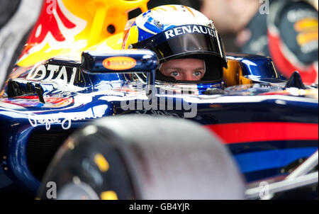 Le pilote allemand Sebastian Vettel au volant de sa Red Bull Racing-Renault RB7 voiture, sport automobile, la formule 1 sur le circuit de test Banque D'Images