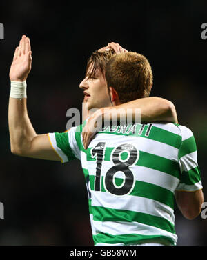 Soccer - coupe d'assurance coopérative - troisième tour - Celtic v Livingston - Celtic Park.Glenn Looves, du Celtic, célèbre son but lors du troisième tour de la coupe d'assurance coopérative au Celtic Park, à Glasgow. Banque D'Images