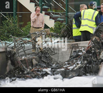 Accident d'hélicoptère.Scène un hélicoptère s'est écrasé à côté d'une école à Bettystown Co Meath. Banque D'Images