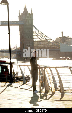 Danny Dyer a photographié les premières scènes du nouveau film britannique « The Rapture » à Tate et Lyle Jetty, Sugar Quay, est de Londres. Banque D'Images