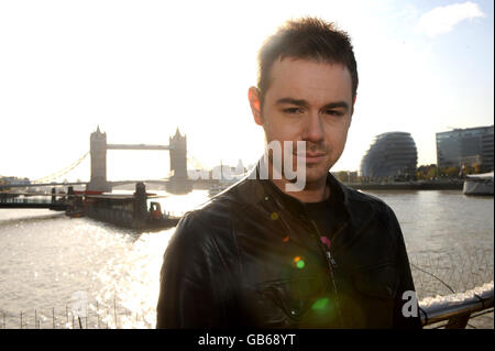 Danny Dyer a photographié les premières scènes du nouveau film britannique « The Rapture » à Tate et Lyle Jetty, Sugar Quay, est de Londres. Banque D'Images