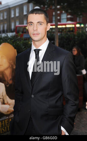 Matthew Goode arrive au Bluebird Restaurant sur Kings Road avant la première britannique de Brideshead revisité dans le sud-ouest de Londres. Banque D'Images