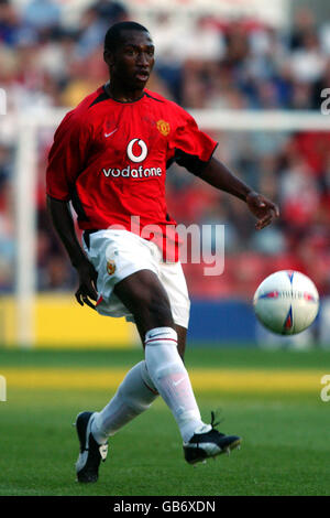 Football - amical - Stoke City v Manchester United. Eric Djemba Djemba, Manchester United Banque D'Images