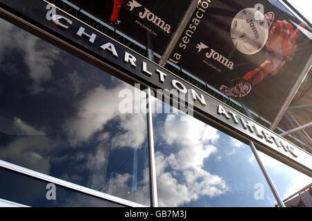 Soccer - FA Barclaycard Premiership - Charlton Athletic / Arsenal. The Valley, stade de Charlton Athletic Banque D'Images