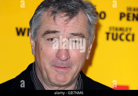 Robert de Niro assiste à un photocall pour promouvoir le nouveau film « Qu'est-ce qui s'est passé ? » Au Grosvenor House Hotel, dans le centre de Londres. Banque D'Images