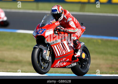 Motocyclisme - moto GP - Grand Prix d'Australie de GMC - course - Phillip Island.Casey Stoner (AUS) de Ducati Marlboro pendant le Grand Prix moto d'Australie Banque D'Images