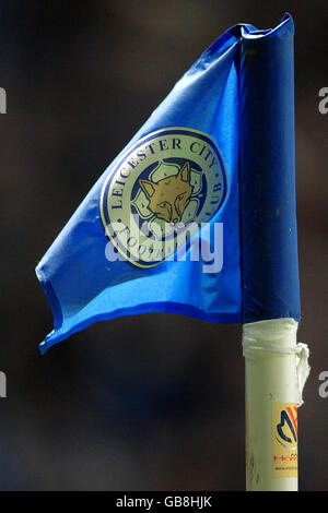 Football - FA Cup - Premier tour - Leicester City / Stevenage Borough - The Walkers Stadium.Vue générale d'un drapeau d'angle de Leicester City avec logo sur Banque D'Images