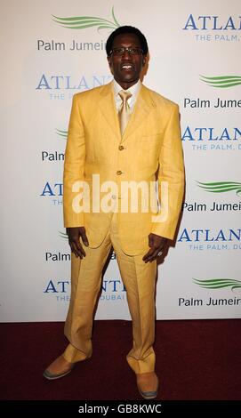 Wesley Snipes arrive à l'Atlantis Hotel Launch Party 'la naissance d'une icône - la célébration' à Palm Jumeirah à Dubaï. Banque D'Images