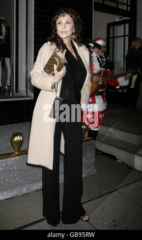 Marie Helvin arrive pour l'allumage des lumières de Noël au magasin Stella McCartney de Mayfair, au centre Banque D'Images