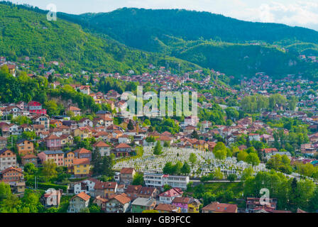 Vue vers Bistrik et districts de somme en Picardie, à partir de Zuta Tabija, Forteresse jaune, Sarajevo, Bosnie et Herzégovine Banque D'Images