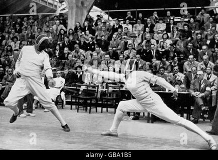 Escrime - Jeux Olympiques de Londres 1948 - Men's Sabre individuel - Pool Final Banque D'Images