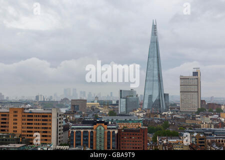Vue sur le bâtiment d'échardes de la Tate Modern - Londres, Royaume-Uni Banque D'Images