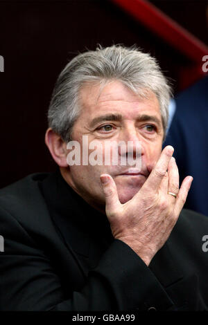 Football - FA Barclaycard Premiership - Manchester United / Manchester City. Kevin Keegan, directeur de Manchester City Banque D'Images