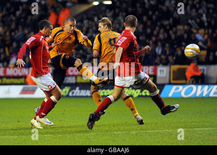 Soccer - Coca-Cola Football League Championship - Wolverhampton Wanderers v Barnsley - Molineux Stadium Banque D'Images