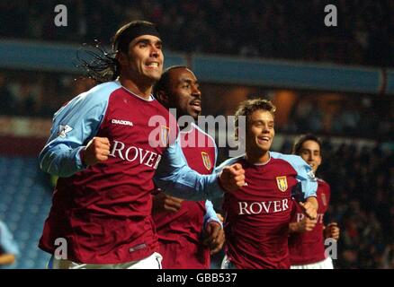 Football - Carling Cup - Quart de finale - Aston Villa v Chelsea Banque D'Images