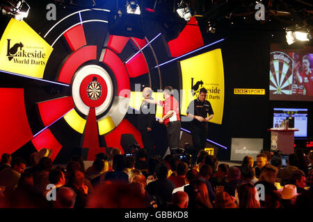 Fléchettes - Lakeside BDO World Professional Darts Championship - Jour cinq - complexe au bord du Lac Banque D'Images