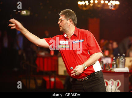 Fléchettes - Lakeside BDO World Professional Darts Championship - Jour cinq - complexe au bord du Lac Banque D'Images