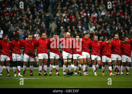 Rugby Union - Investec Challenge Series 2008 - Angleterre / Nouvelle-Zélande - Twickenham.L'Angleterre s'arrête avant le lancement Banque D'Images