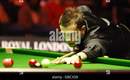 Mark Selby pendant les Masters à Wembley Arena, Londres. Banque D'Images