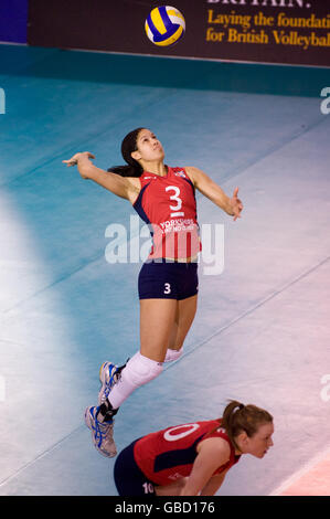 Volley-ball - Championnat du monde 2010 Premier tour - GB femmes v Israel femmes - English Institute of Sport. Nichols Osborne, Grande-Bretagne Banque D'Images