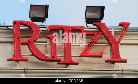 Le cinéma ritzy de Brixton, dans le sud de Londres, qui fait partie de la chaîne de cinéma Picturehouse, qui a lancé aujourd'hui une série de projections de films favorables à l'autisme dans tout le pays. Banque D'Images