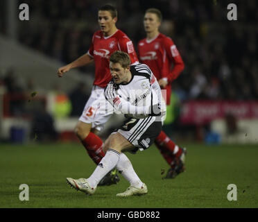 Football - FA Cup - quatrième tour Replay - Nottingham Forest v Derby County - City Ground.Le Kris Commons du comté de Derby marque son troisième but lors de la coupe FA, quatrième Replay ronde au City Ground, Nottingham. Banque D'Images