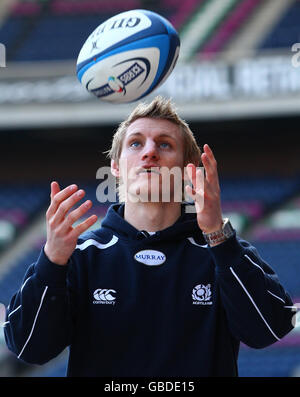 Rugby Union - annonce de l'équipe écossaise - Stade Murrayfield.Le joueur de rugby écossais Ben Cairns après l'annonce de l'équipe écossaise au stade Murrayfield, à Édimbourg. Banque D'Images