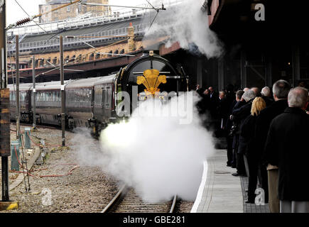 La nouvelle locomotive à vapeur Peppercorn de classe A1, la Tornado. Banque D'Images