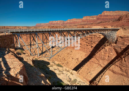 Nouveau pont Navajo sur Marble Canyon du Colorado, près de la ville de Marble Canyon, Arizona, USA Banque D'Images