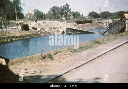 Evénements, Seconde Guerre mondiale / Seconde Guerre mondiale, France, pont détruit, bataille de France, probablement la France ou la Belgique, 1940, droits additionnels-Clearences-non disponible Banque D'Images