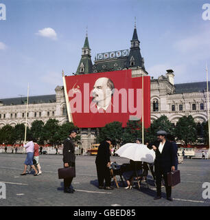 Géographie / Voyage, Russie (URSS), Moscou, place Rouge, préparation à ...