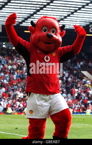 Football - FA Barclaycard Premiership - Manchester United / Liverpool.Fred The Red, mascotte Manchester United Banque D'Images