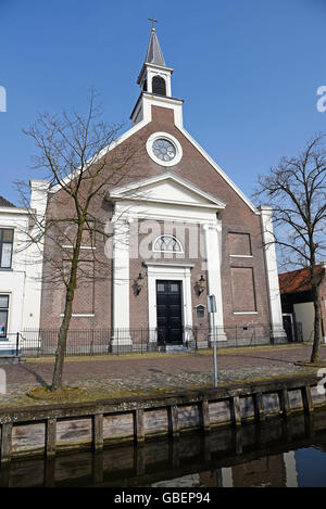 Nicolaaskerk, église, canal, Edam, Hollande du Nord, Pays-Bas / Hollande Banque D'Images