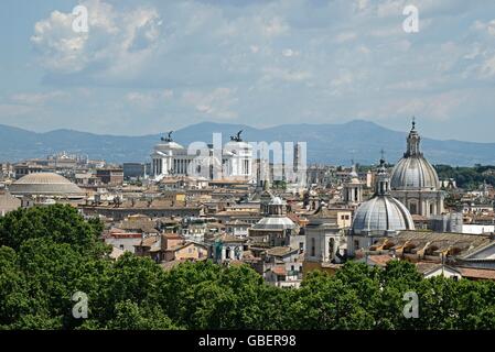 Cityscape, Vittorio Emanuele II, National Memorial, Rome, Latium, Italie Banque D'Images