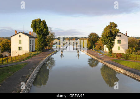 Pont du Canal, fleuve Loire, Briare, Loiret, Centre, Franche-Comté, France Banque D'Images