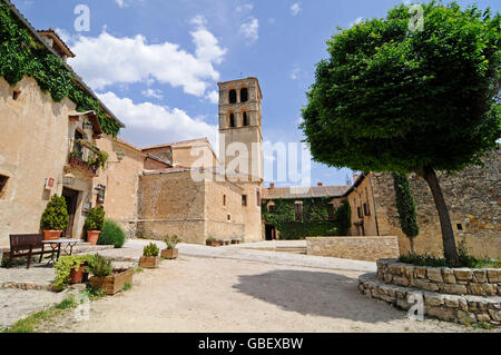 Église, Pedraza de la Sierra, Ségovie, Castille-Leon, Espagne province Banque D'Images