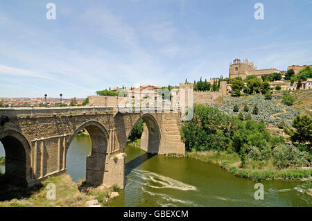 Puente de San Martin, tage, Tolède, Castille-La Manche, Espagne Banque D'Images