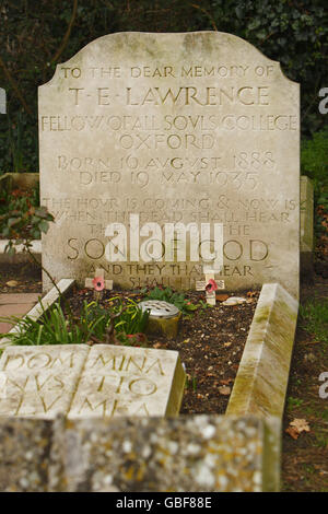 La tombe de TE Lawrence à Morden, Dorset, près de sa dernière demeure de la colline de Cloud. Banque D'Images