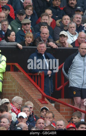 Football - FA Barclaycard Premiership - Manchester United / Chelsea.Sir Alex Ferguson, directeur de Manchester United, semble abattu Banque D'Images