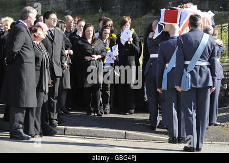 Katie-Jo Davies funeral Banque D'Images