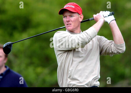 Golf - Damivo British Masters - Marriott Forest of Arden - Premier tour. Le Daniel Gaunt d'Australie est en plein départ Banque D'Images