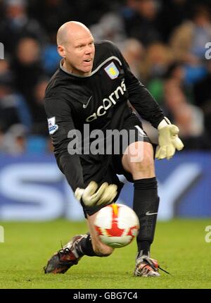 Football - Barclays Premier League - Manchester City / Aston Villa - City of Manchester Stadium. Brad Friedel, gardien de but Aston Villa Banque D'Images