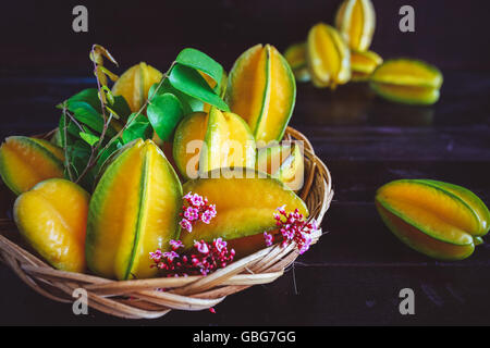 Star Fruits jaune Banque D'Images